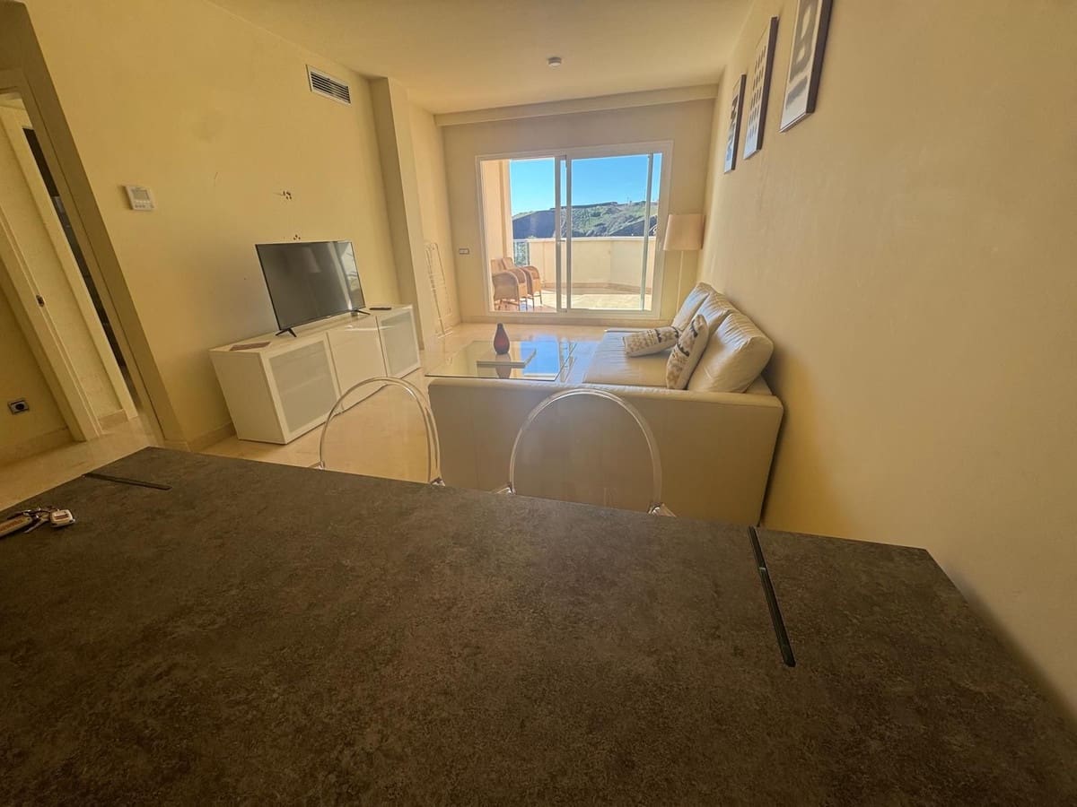 2 soveværelse Lejlighed til salg i Cerro del Aguila med swimmingpool garage - € 345.000 (Ref: 9971975)