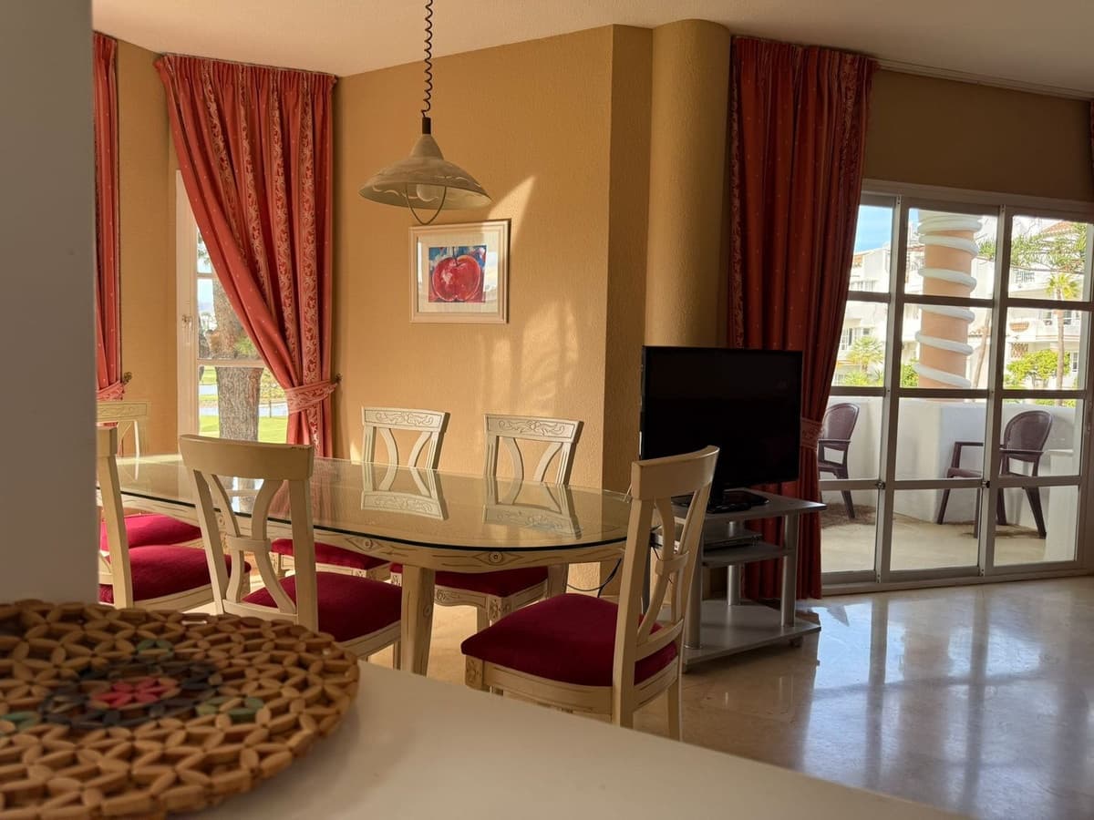 3 soveværelse Lejlighed til salg i Mijas Golf med swimmingpool - € 350.000 (Ref: 9971978)