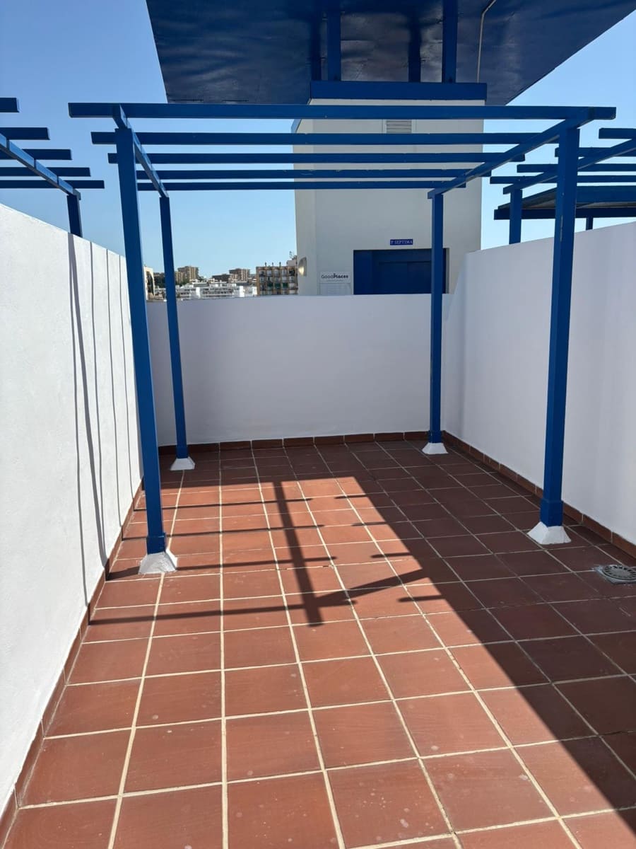 1 chambre Appartement à vendre à Benalmadena Costa avec piscine - 269 000 € (Ref: 9971979)
