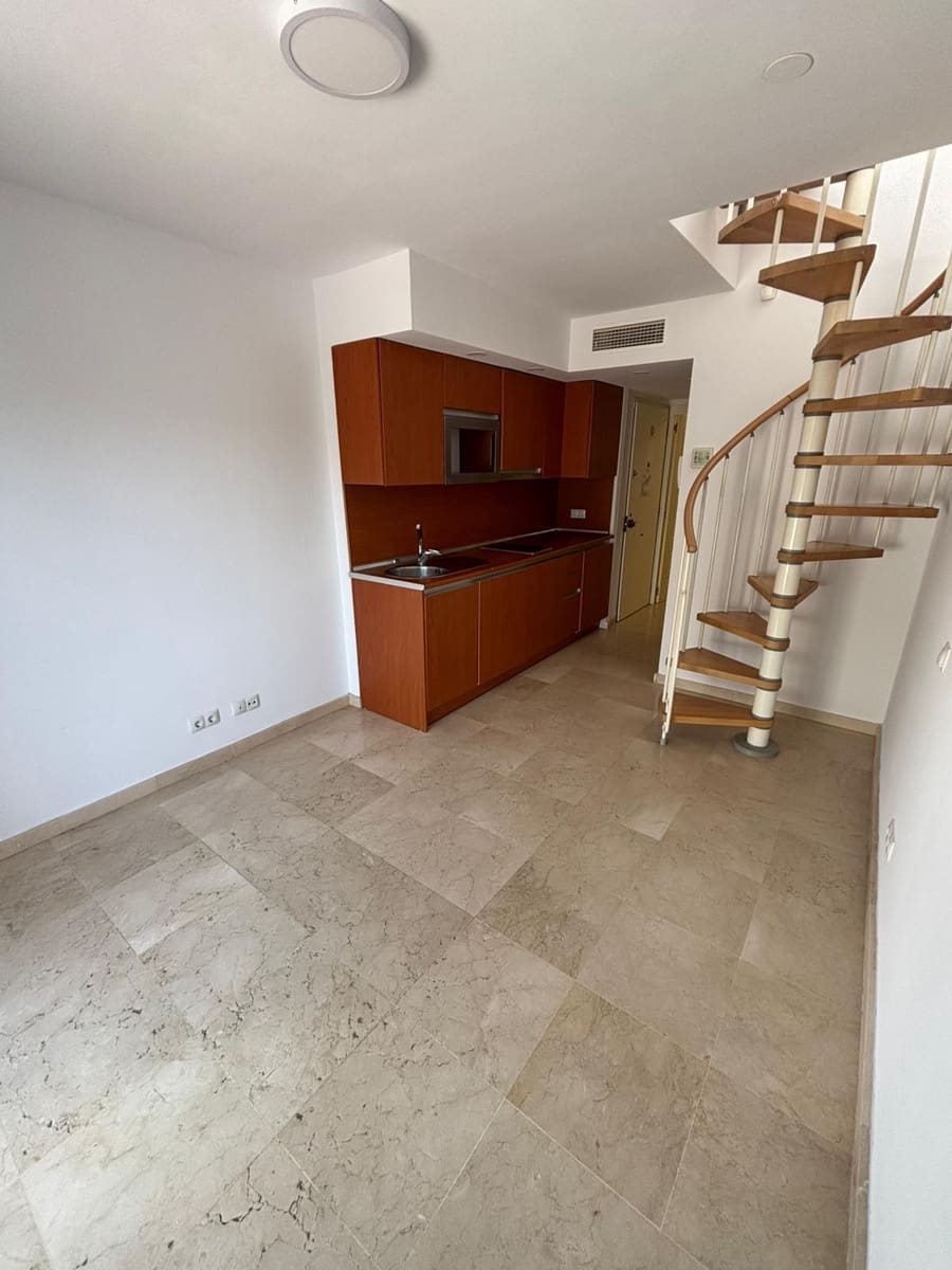 1 chambre Appartement à vendre à Benalmadena Costa avec piscine - 269 000 € (Ref: 9971979)