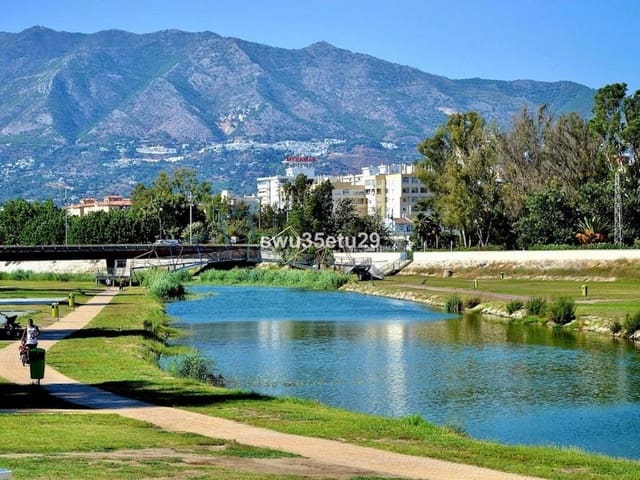 1 soveværelse Lejlighed til salg i Fuengirola med swimmingpool garage - € 385.000 (Ref: 9971980)