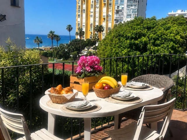 Apartamento de 2 habitaciones en Calahonda, Mijas en venta - 284.700 € (Ref: 9971988)