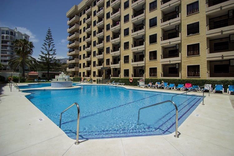 1 soveværelse Lejlighed til salg i Fuengirola med swimmingpool - € 335.000 (Ref: 9971990)
