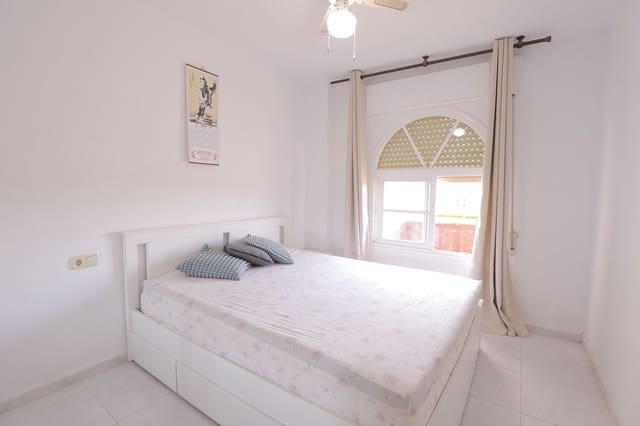 2 soverom Leilighet til salgs i El Faro, Mijas med svømmebasseng garasje - € 259 000 (Ref: 9971993)