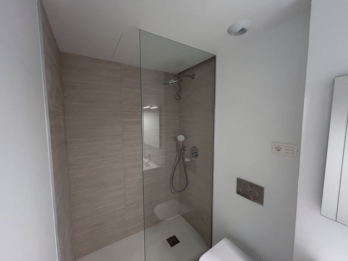 1 slaapkamer Appartement te koop in Estepona - € 299.000 (Ref: 9972001)