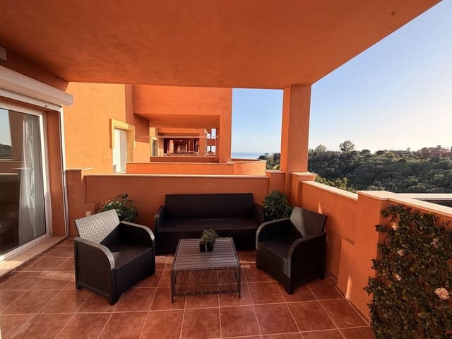 2 soveværelse Lejlighed til salg i La Reserva, Marbella med swimmingpool - € 360.000 (Ref: 9972004)