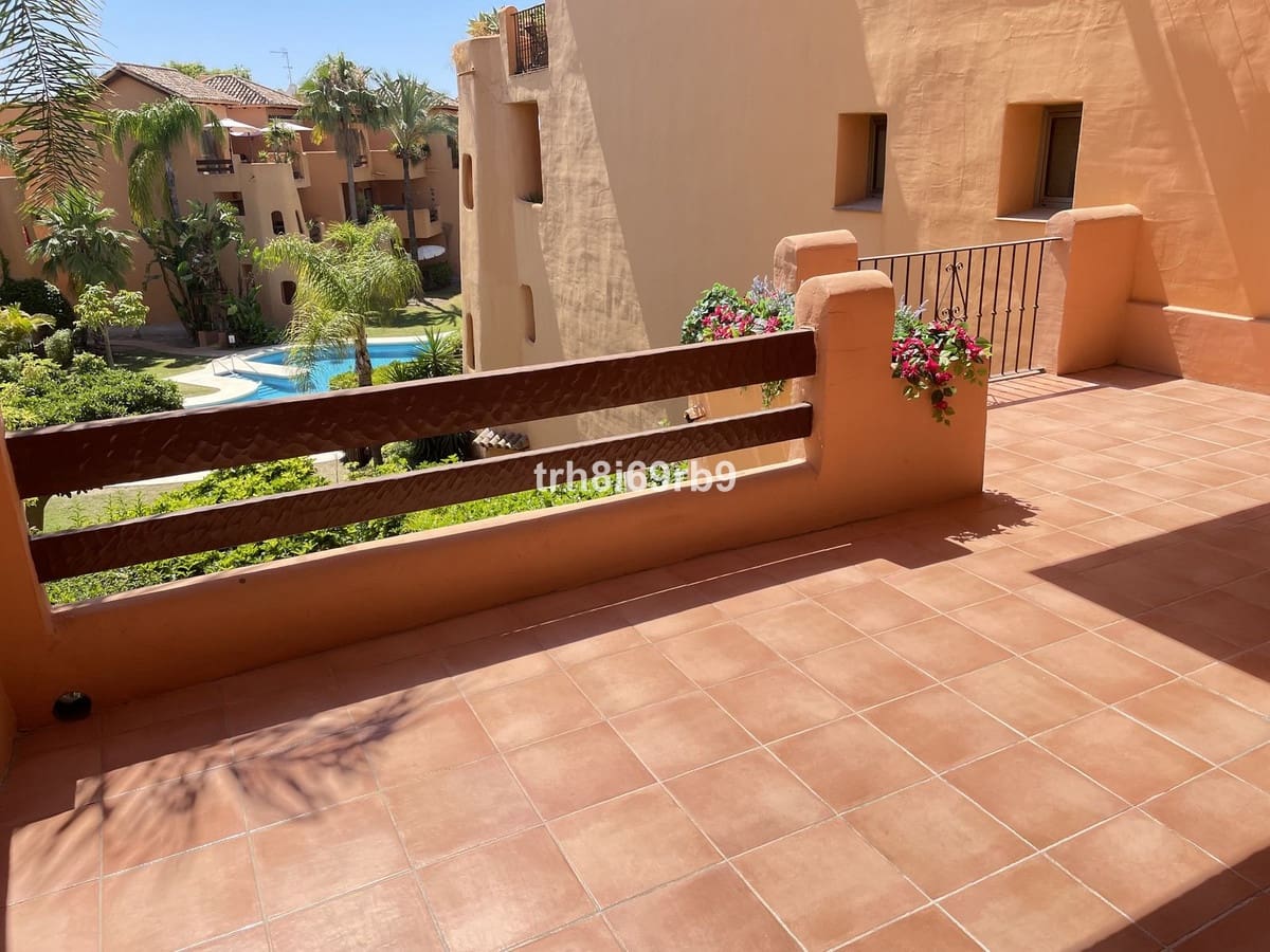 2 bedroom Apartment for sale in Bel-Air with pool - € 395,000 (Ref: 9972006)