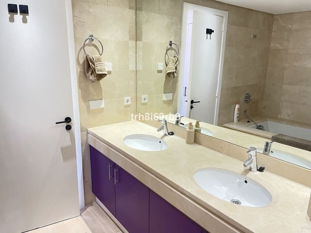 2 soveværelse Lejlighed til salg i Bel-Air, Estepona med swimmingpool - € 395.000 (Ref: 9972006)