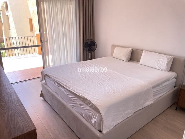 2 soveværelse Lejlighed til salg i Bel-Air, Estepona med swimmingpool - € 395.000 (Ref: 9972006)