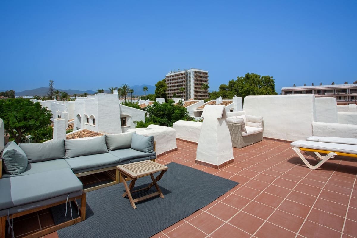 1 soveværelse Lejlighed til salg i Estepona med swimmingpool - € 349.000 (Ref: 9972007)