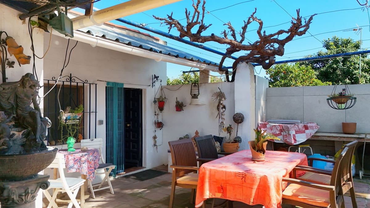 5 slaapkamer Halfvrijstaande villa te koop in Coin met zwembad - € 370.000 (Ref: 9972012)