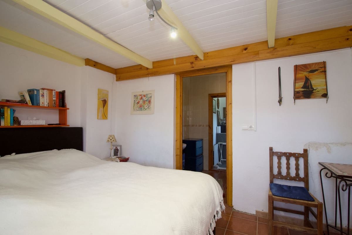 5 slaapkamer Halfvrijstaande villa te koop in Coin met zwembad - € 370.000 (Ref: 9972012)