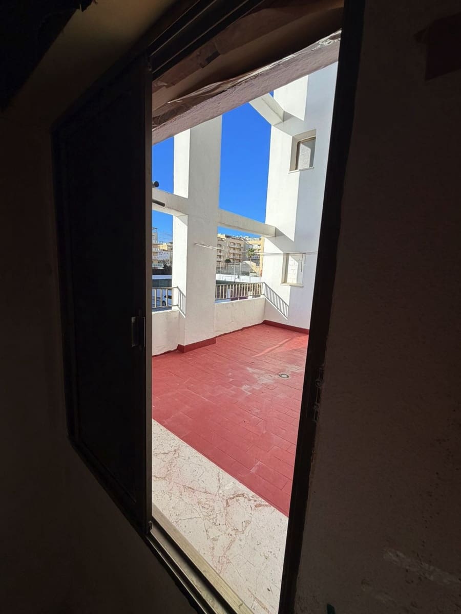 4 soverom Leilighet til salgs i San Luis de Sabinillas - € 318 000 (Ref: 9972018)