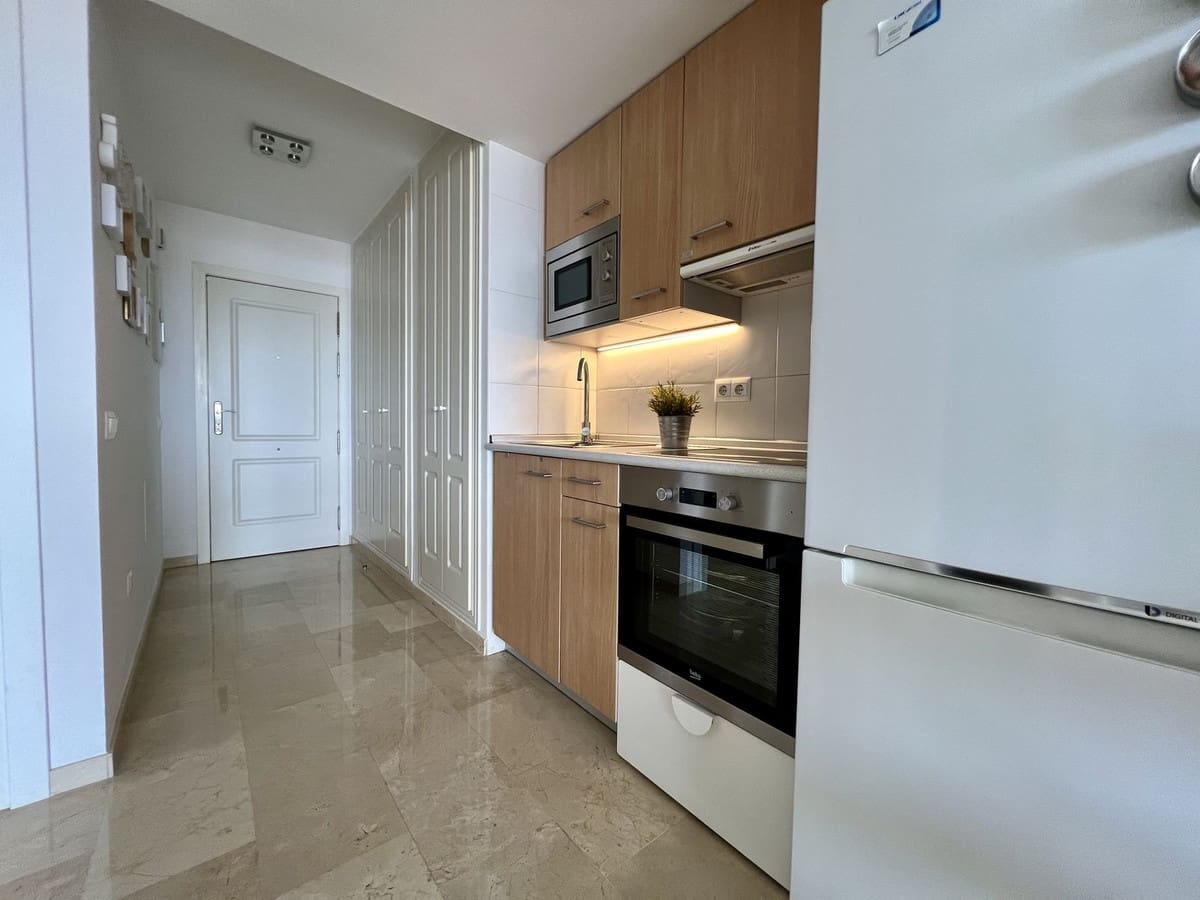 Apartamento de 1 habitación en Benalmádena en venta con piscina - 270.000 € (Ref: 9972019)
