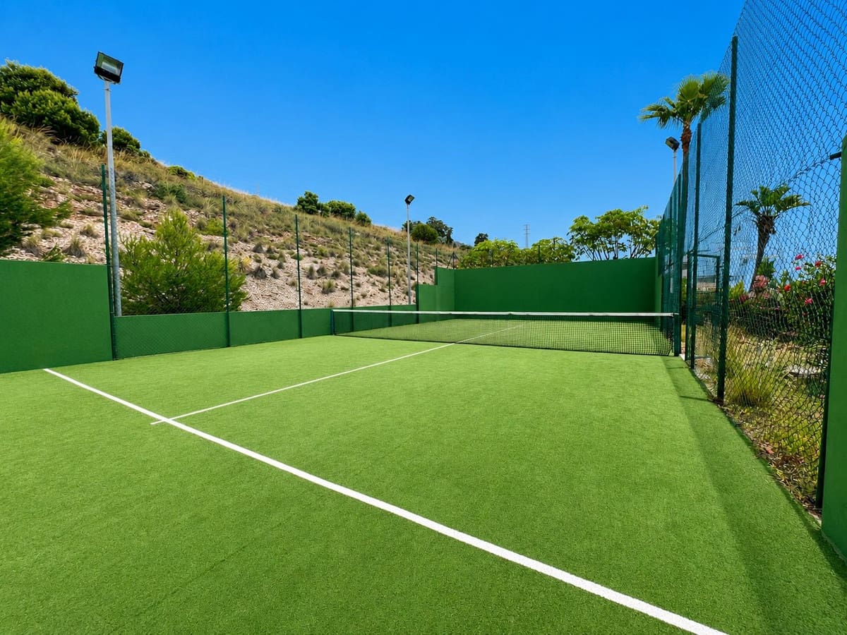 Apartamento de 1 habitación en Benalmádena en venta con piscina - 270.000 € (Ref: 9972019)