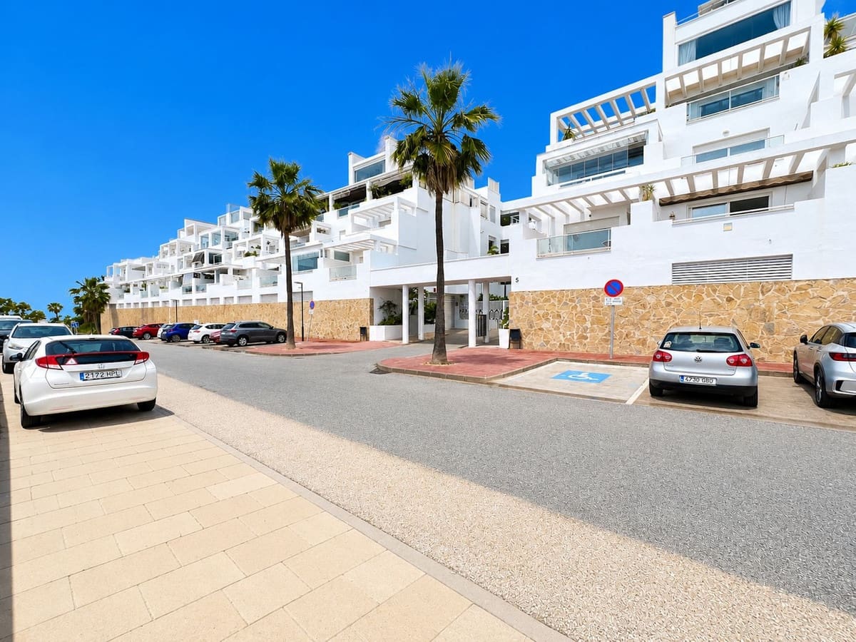 Apartamento de 1 habitación en Benalmádena en venta con piscina - 270.000 € (Ref: 9972019)