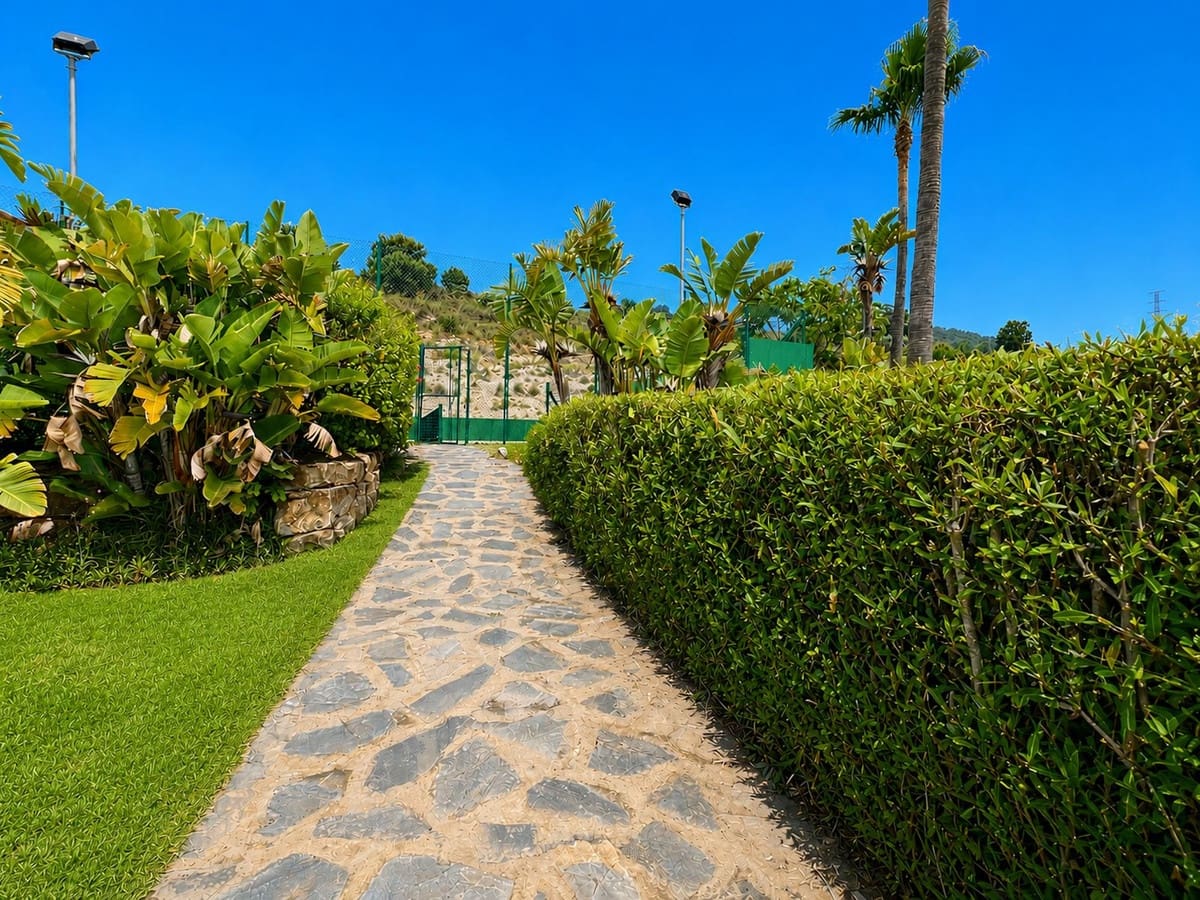 Apartamento de 1 habitación en Benalmádena en venta con piscina - 270.000 € (Ref: 9972019)