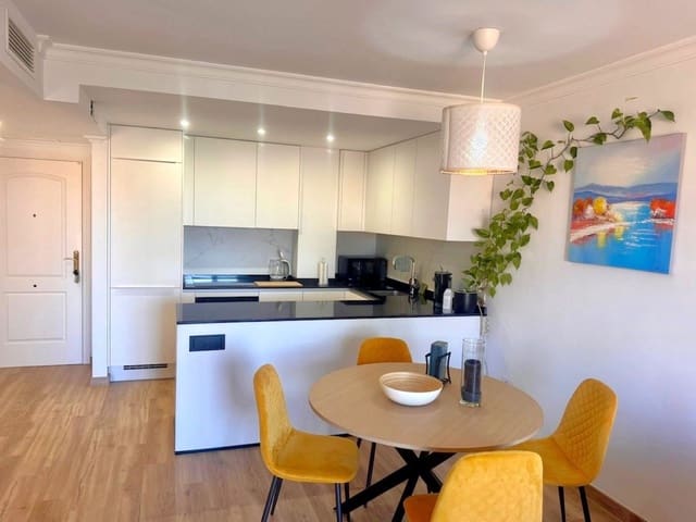1 soverom Leilighet til salgs i Elviria, Marbella med svømmebasseng - € 299 000 (Ref: 9972022)