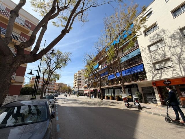 2 slaapkamer Appartement te koop in Fuengirola - € 315.000 (Ref: 9972031)
