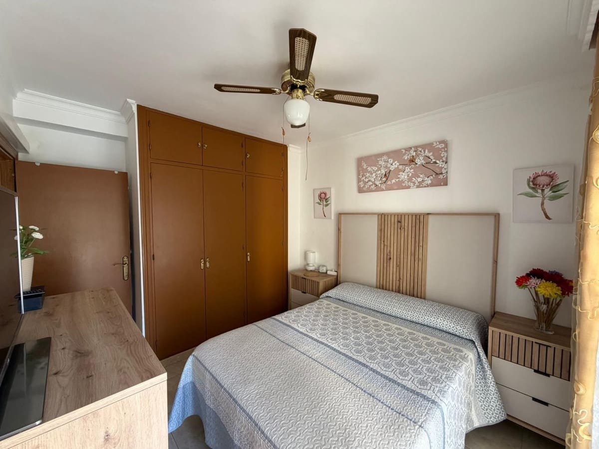 2 slaapkamer Appartement te koop in Fuengirola - € 315.000 (Ref: 9972031)