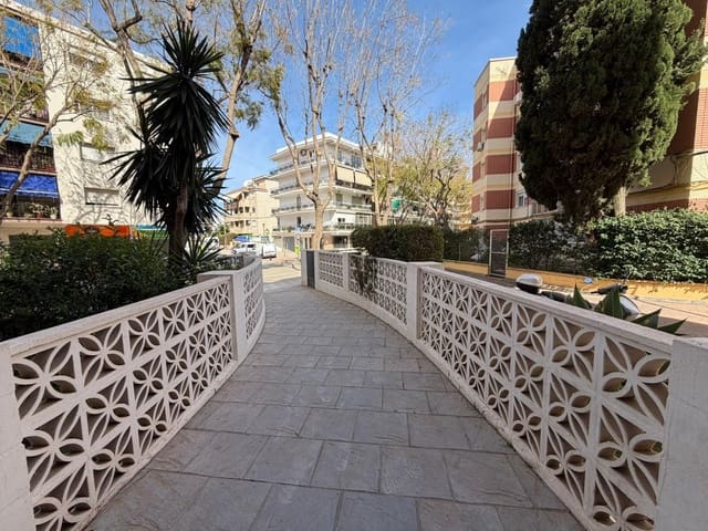 2 slaapkamer Appartement te koop in Fuengirola - € 315.000 (Ref: 9972031)