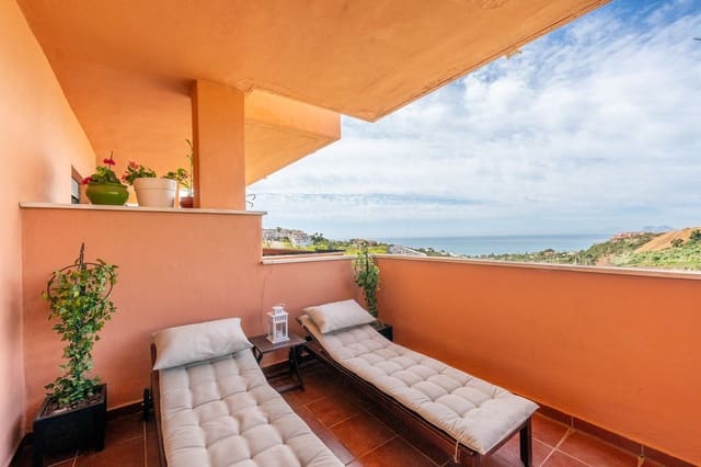 Apartamento de 2 habitaciones en Manilva en venta con piscina - 295.000 € (Ref: 9972032)
