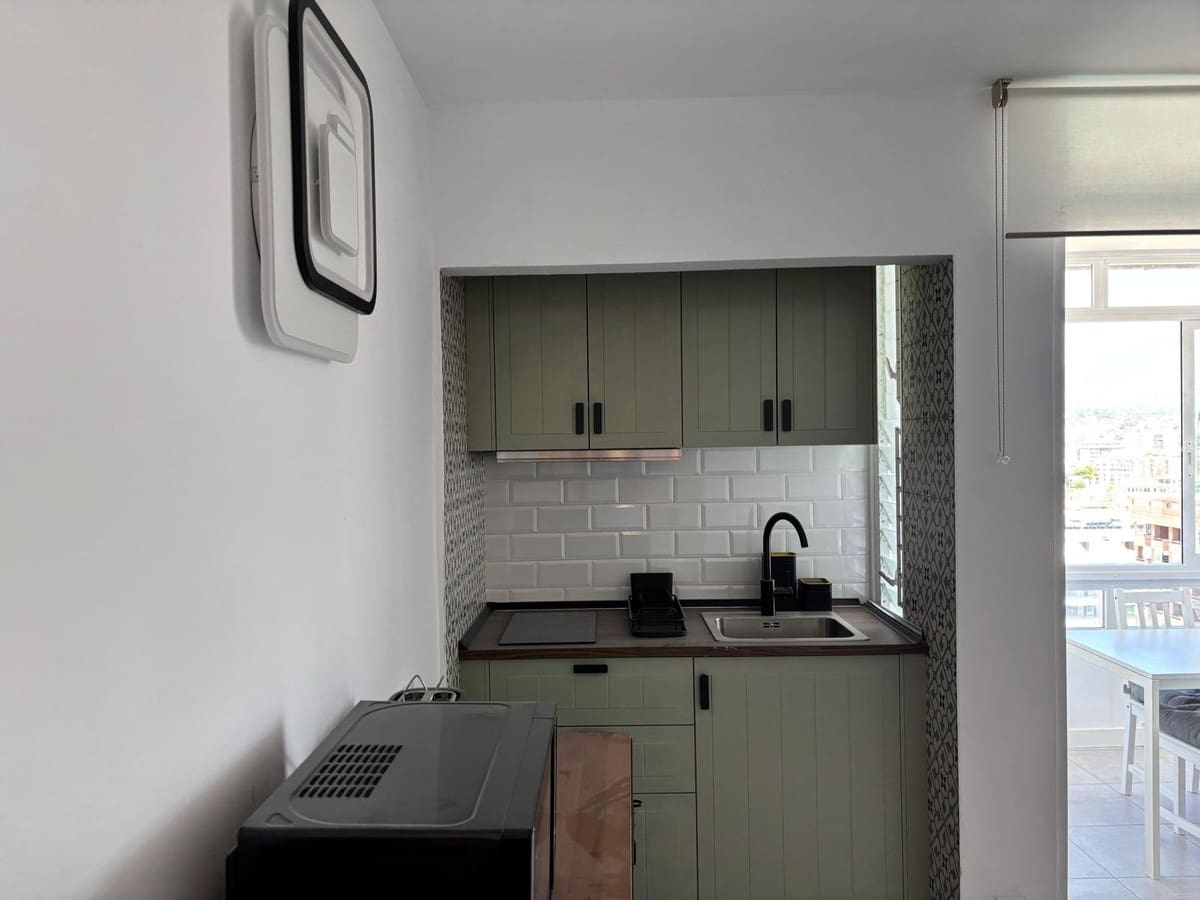 1 soverom Leilighet til salgs i Fuengirola med svømmebasseng - € 289 500 (Ref: 9972034)