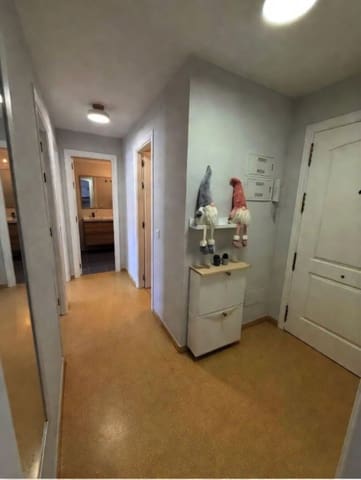 Apartamento de 2 habitaciones en San Luis de Sabinillas, Manilva en venta con piscina - 297.000 € (Ref: 9972037)