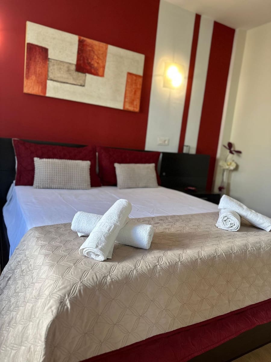 2 soveværelse Lejlighed til salg i Fuengirola - € 288.500 (Ref: 9972038)