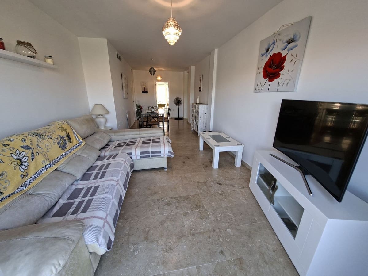 3 bedroom Apartment for sale in La Duquesa / Puerto de la Duquesa with pool garage - € 325,000 (Ref: 9972040)