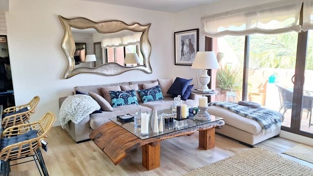 2 soveværelse Lejlighed til salg i La Duquesa / Puerto de la Duquesa, Manilva med swimmingpool garage - € 399.000 (Ref: 9972041)