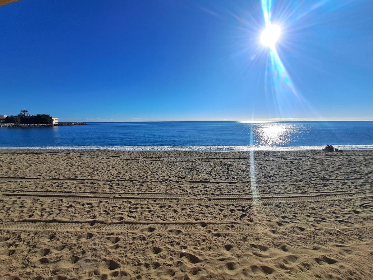 1 sovrum Lägenhet till salu i Fuengirola - 400 000 € (Ref: 9972043)
