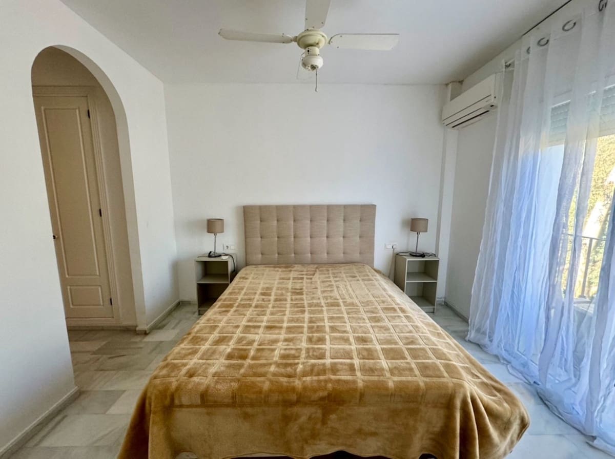 3 Zimmer Apartment zu verkaufen in Guadalmina mit Pool - 334.000 € (Ref: 9972053)