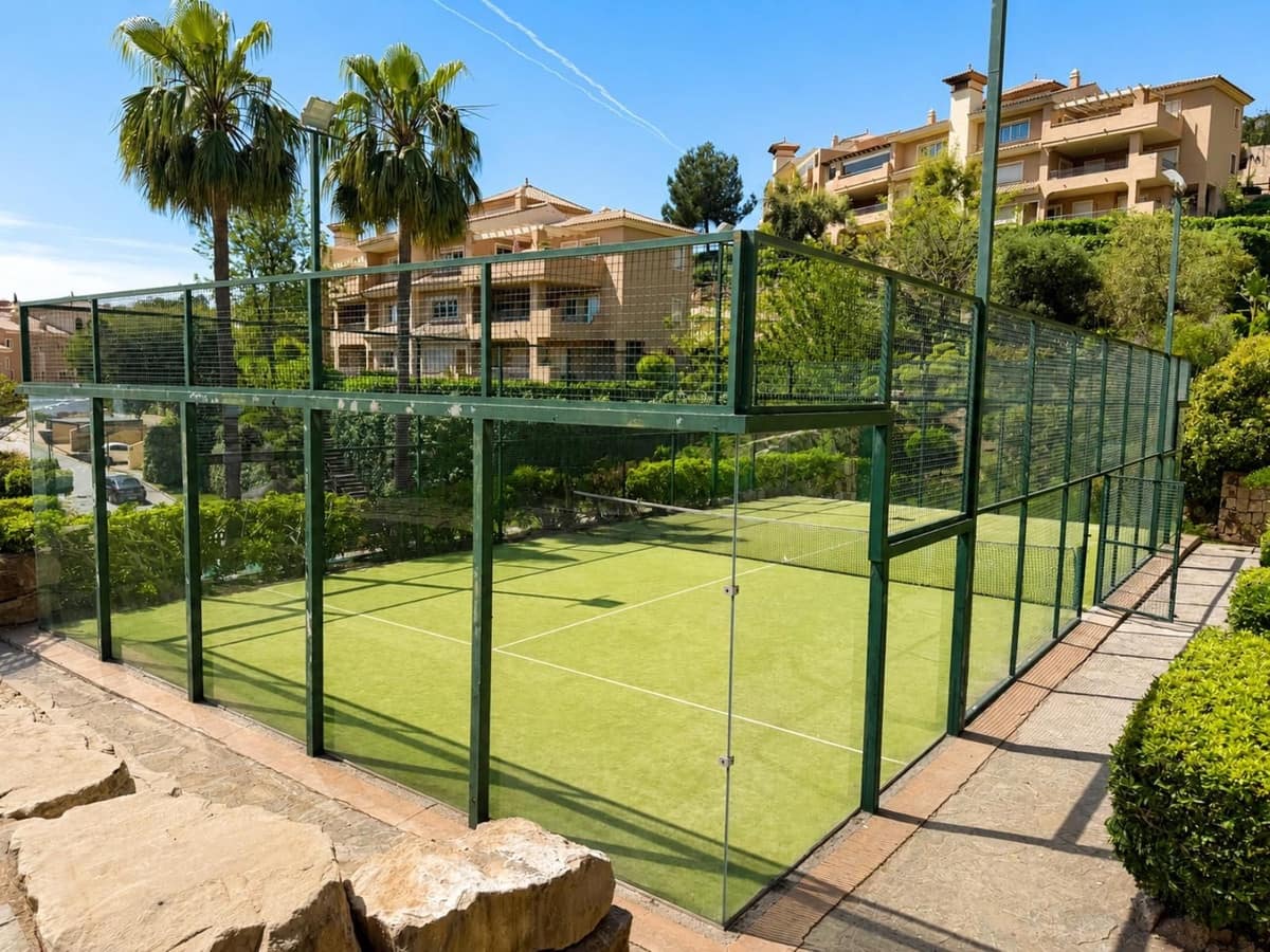 2 soveværelse Lejlighed til salg i La Mairena med swimmingpool - € 369.000 (Ref: 9972056)