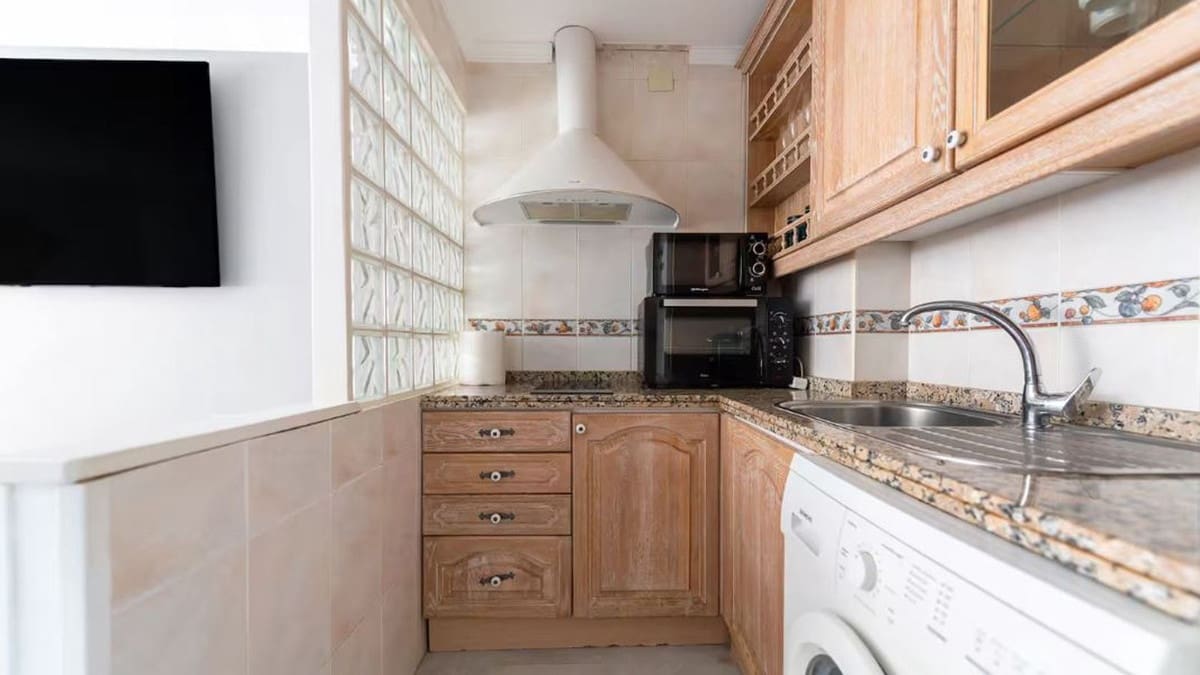 1 makuuhuone Huoneisto myytävänä paikassa Marbella mukana uima-altaan - 395 000 € (Ref: 9972057)
