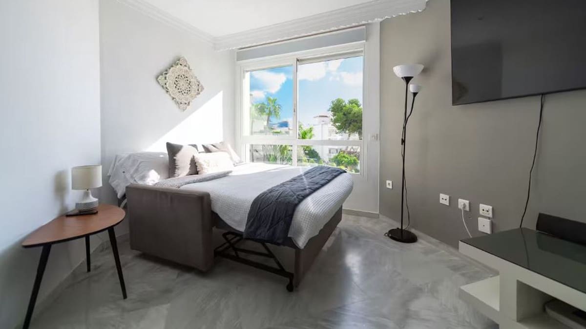 1 makuuhuone Huoneisto myytävänä paikassa Marbella mukana uima-altaan - 395 000 € (Ref: 9972057)