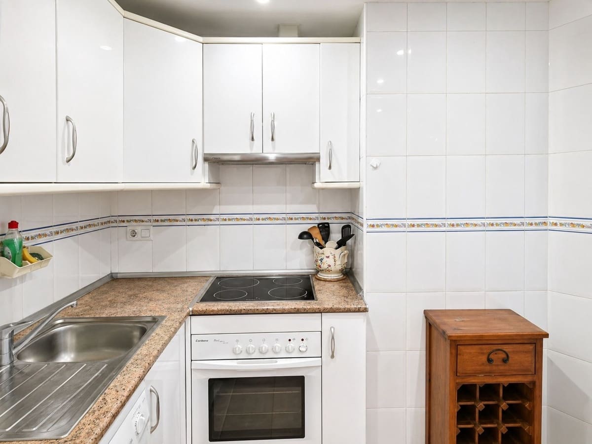 2 quarto Apartamento para venda em Marbella com piscina - 360 000 € (Ref: 9972058)