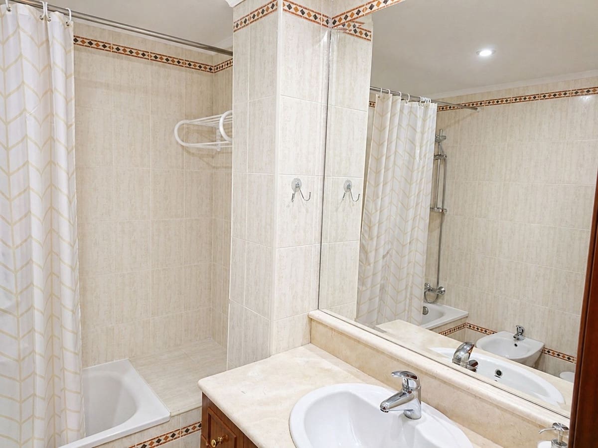 2 quarto Apartamento para venda em Marbella com piscina - 360 000 € (Ref: 9972058)