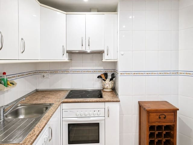 2 quarto Apartamento para venda em Marbella com piscina - 360 000 € (Ref: 9972058)