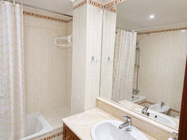 2 quarto Apartamento para venda em Marbella com piscina - 360 000 € (Ref: 9972058)