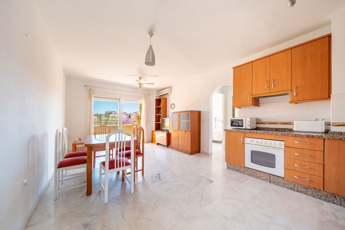3 soveværelse Lejlighed til salg i Fuengirola med swimmingpool garage - € 389.000 (Ref: 9972060)