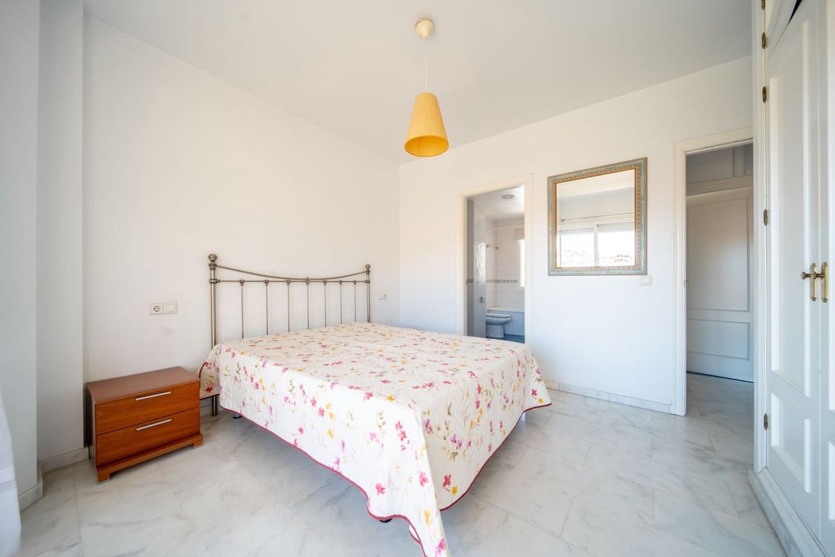 3 soveværelse Lejlighed til salg i Fuengirola med swimmingpool garage - € 389.000 (Ref: 9972060)
