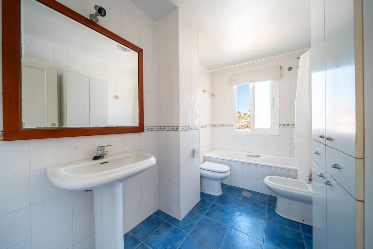 3 soveværelse Lejlighed til salg i Fuengirola med swimmingpool garage - € 389.000 (Ref: 9972060)