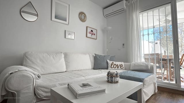 2 soveværelse Lejlighed til salg i La Cala de Mijas, Mijas med swimmingpool - € 339.950 (Ref: 9972061)