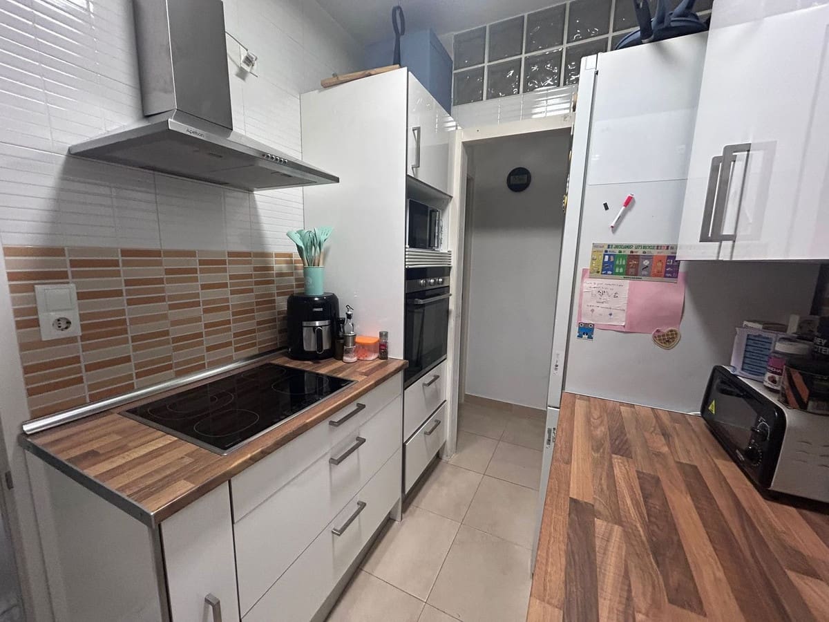 2 quarto Apartamento para venda em Estepona - 233 000 € (Ref: 9972062)
