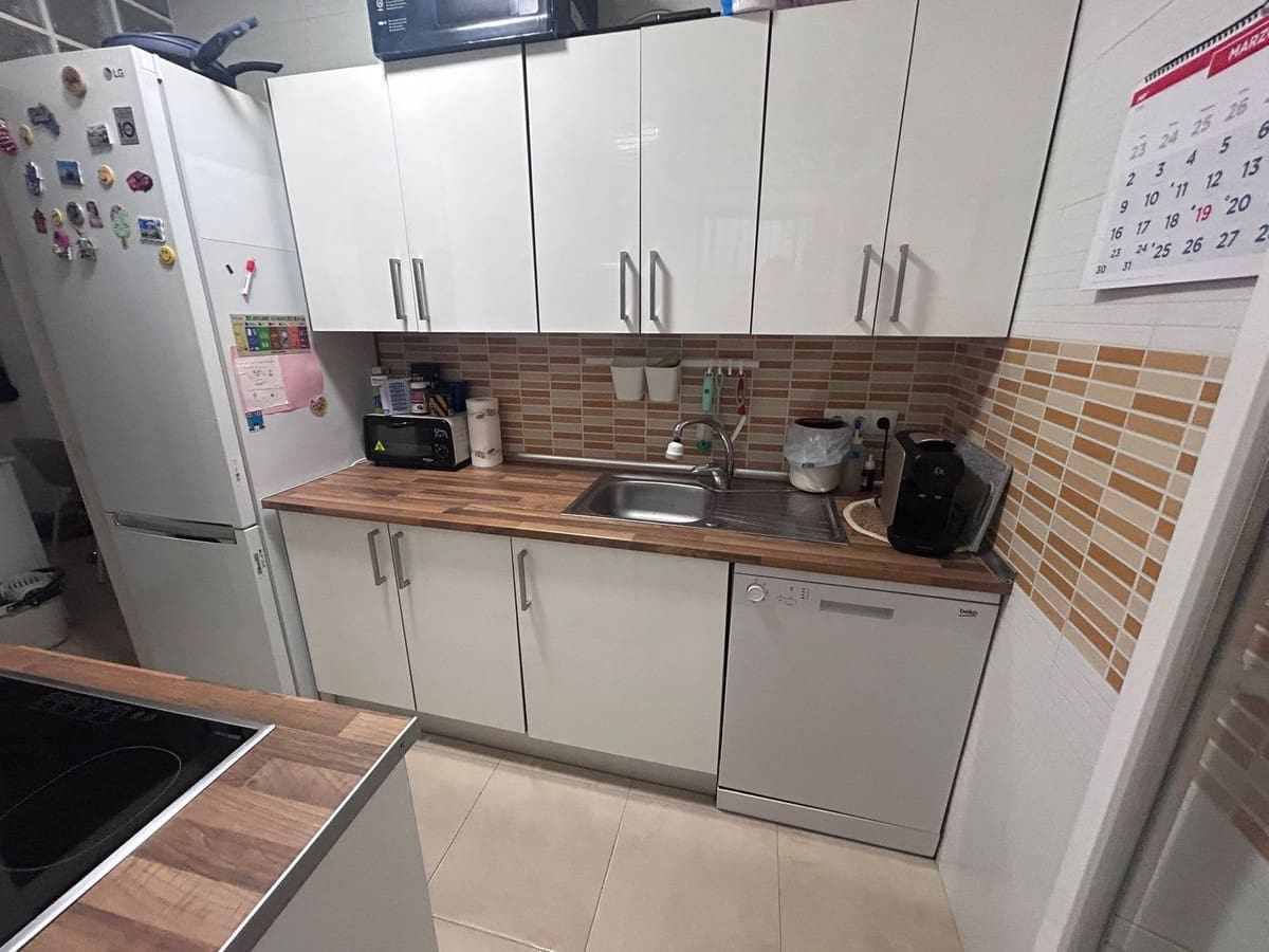 2 quarto Apartamento para venda em Estepona - 233 000 € (Ref: 9972062)