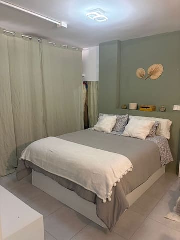 4 soverom Kjedet enebolig til salgs i Bahia de Casares, Casares med garasje - € 393 000 (Ref: 9972068)