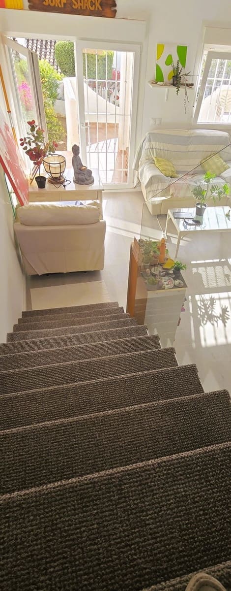 2 bedroom Townhouse for sale in Marbella with pool - € 397,000 (Ref: 9972073)
