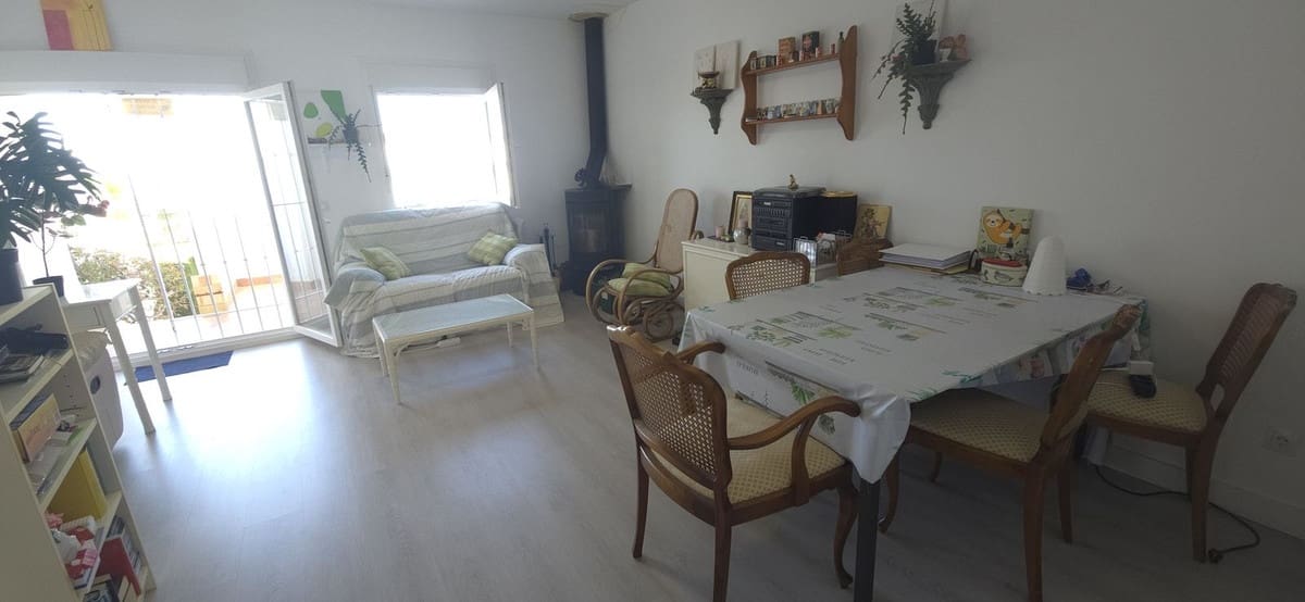 2 bedroom Townhouse for sale in Marbella with pool - € 397,000 (Ref: 9972073)