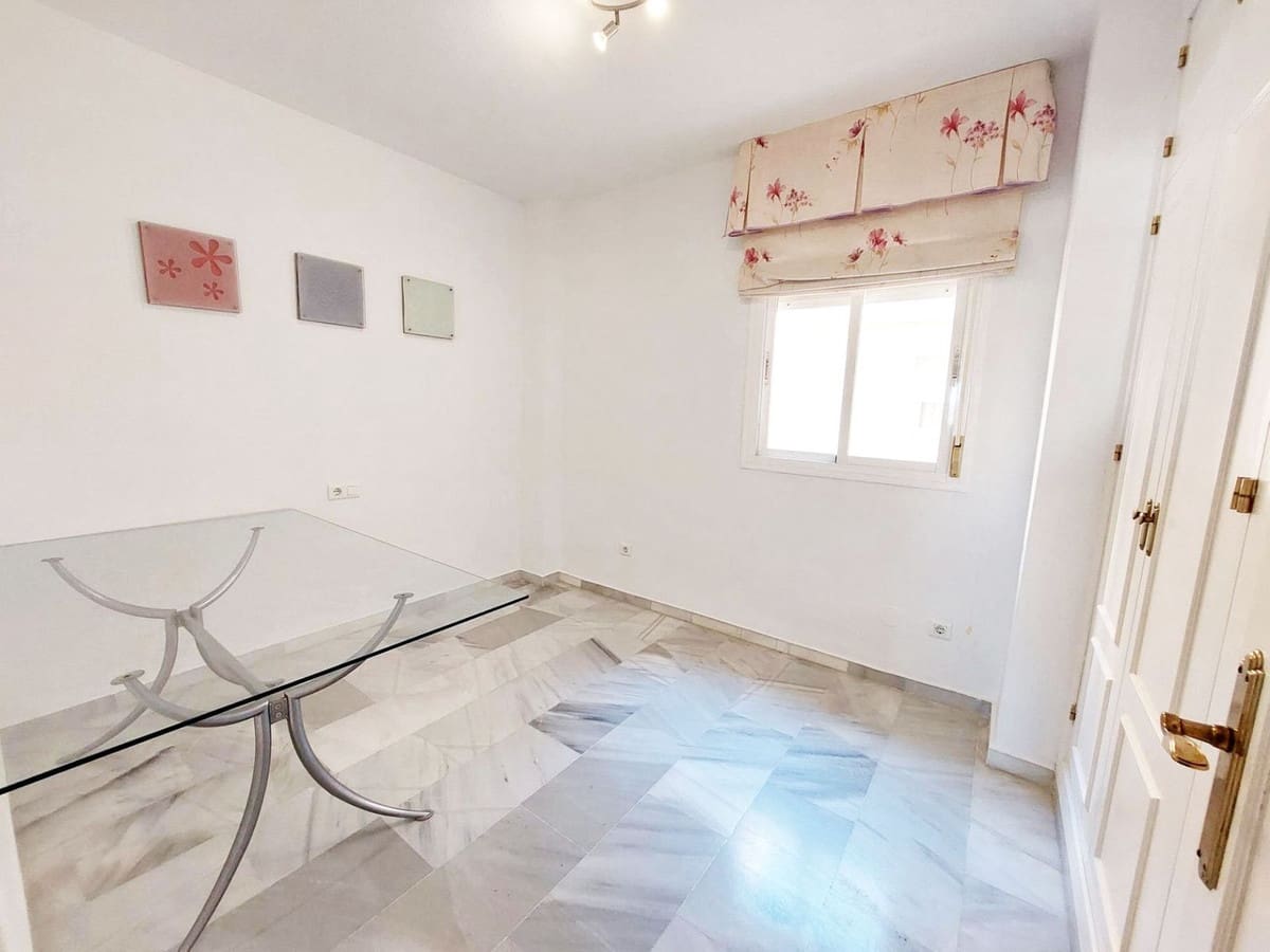 3 soveværelse Lejlighed til salg i Torremolinos - € 375.000 (Ref: 9972075)